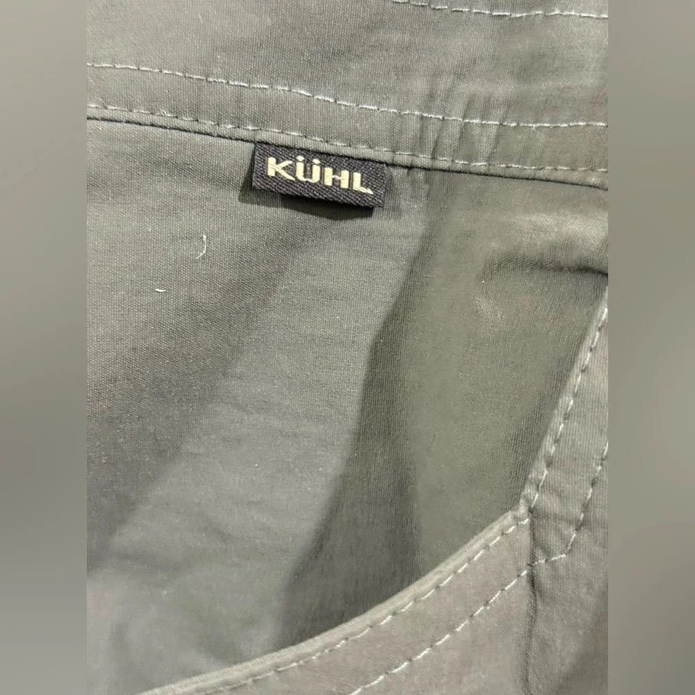 Kuhl Men's Cargo Pants in Olive